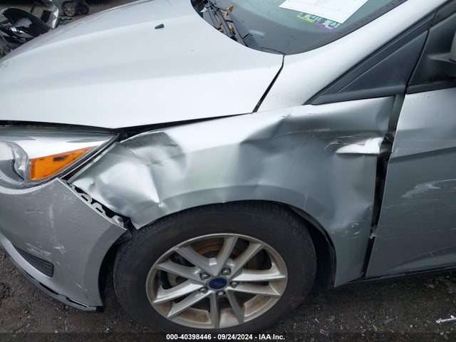 Ford FOCUS SE 2015 1FADP3K24FL381281 Image 12