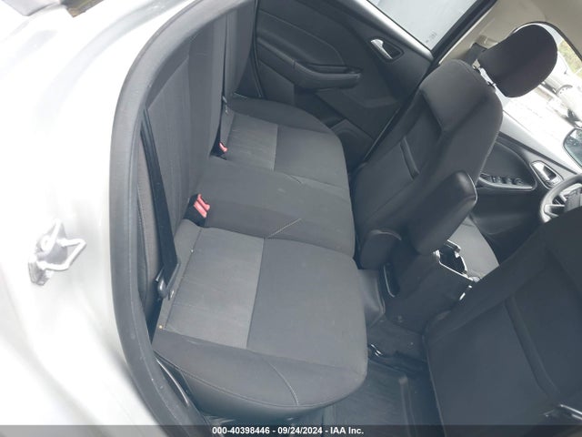 Ford FOCUS SE 2015 1FADP3K24FL381281 Image 8