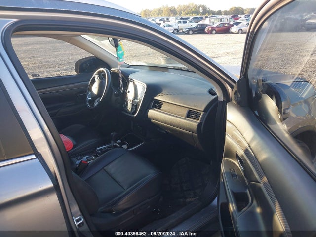 2019 MITSUBISHI OUTLANDER JA4AD3A31KZ012931 Photo 4