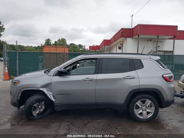 3C4NJDBB8NT217296 Jeep Compass Latitude 4x4