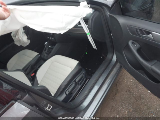 3VWD17AJ8GM397542 Volkswagen Jetta 1.8t Sport