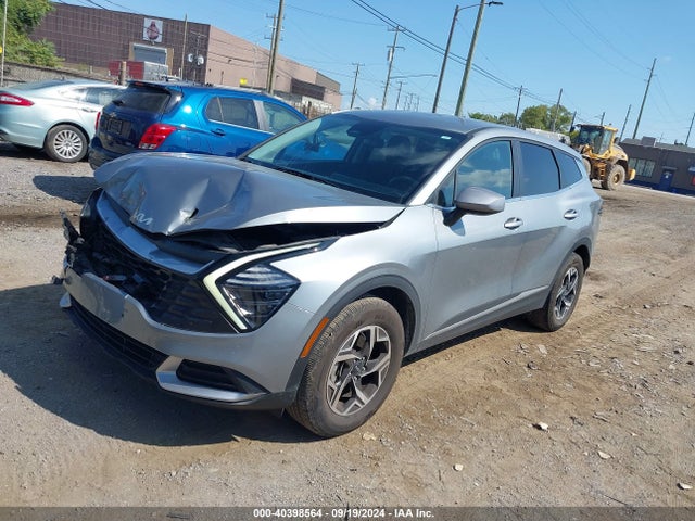 KIA Sportage Lx 2024 KNDPUCDF4R7240871 Image 2