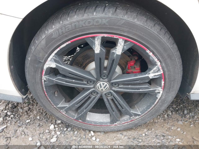 3VW6T7BU2KM194831 Volkswagen Jetta Gli 2.0t 35th Anniversary Edition/2.0t Autobahn/2.0t S