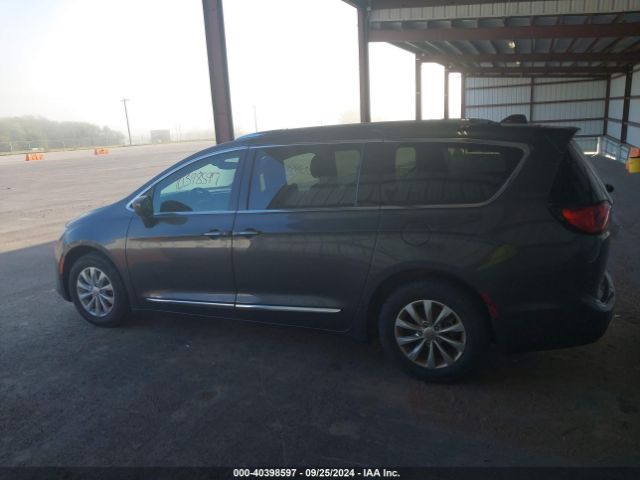 2C4RC1BG1JR154092 Chrysler Pacifica Touring L