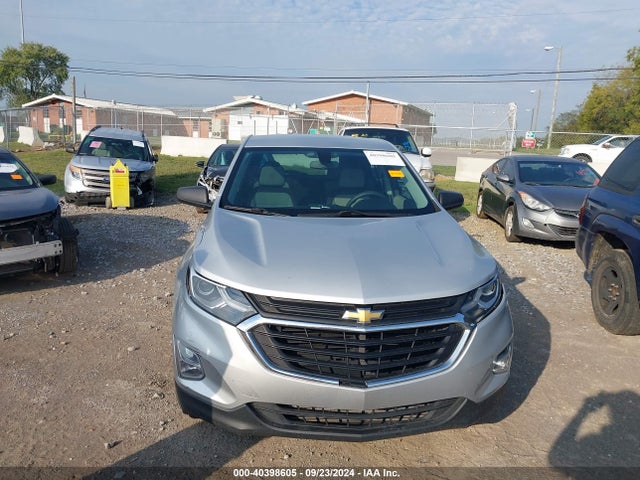 Chevrolet EQUINOX LS 2019 2GNAXHEV1K6117686 Image 12