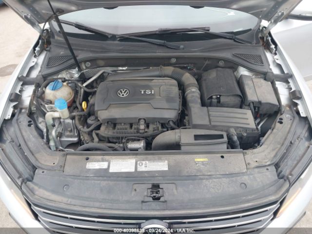 1VWAT7A37GC014903 Volkswagen Passat 1.8t S
