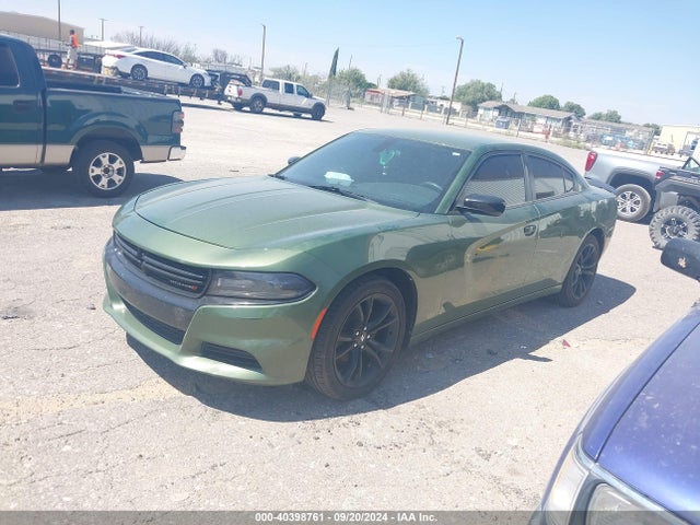 2C3CDXBG1JH306744 Dodge Charger Sxt Rwd