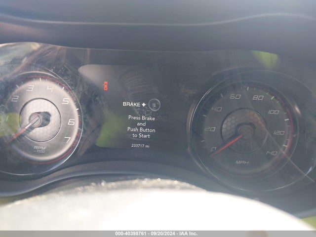 2C3CDXBG1JH306744 Dodge Charger Sxt Rwd