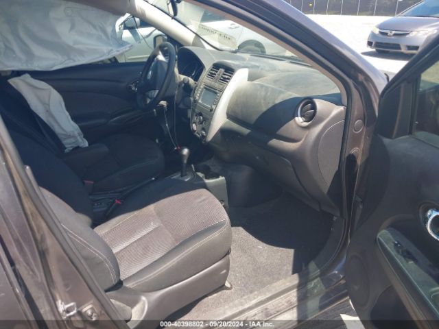 3N1CN7AP5FL820480 Nissan Versa 1.6 Sl