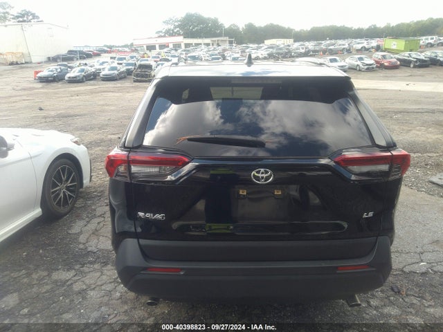 Toyota RAV4 LE 2020 JTMH1RFV3LD059807 Image 17