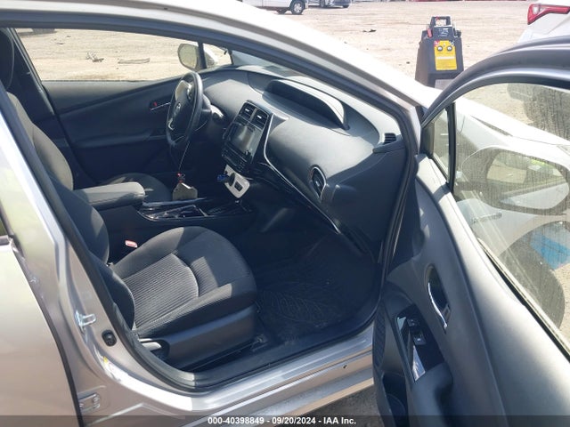 Toyota Prius Three 2017 JTDKARFU1H3544571 Image 5