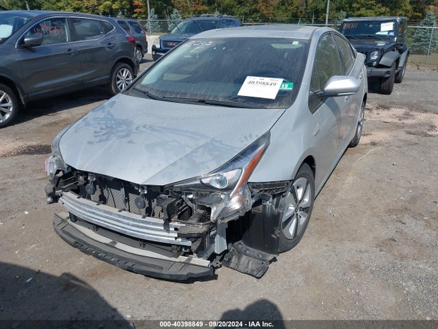 Toyota Prius Three 2017 JTDKARFU1H3544571 Image 6