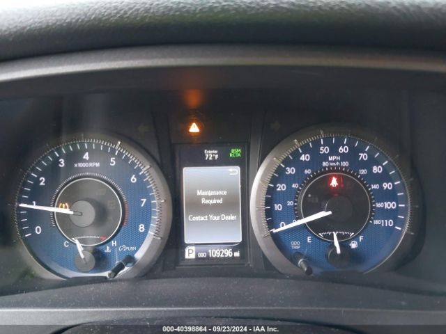 5TDYZ3DCXKS993053 Toyota Sienna Xle 8 Passenger