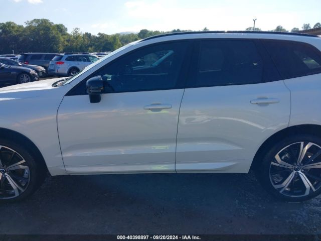 YV4L12RMXR1804970 Volvo Xc60 B5 Ultimate Dark Theme