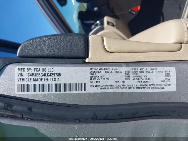 1C4RJEBG4LC429785 Jeep Grand Cherokee Limited 4x2