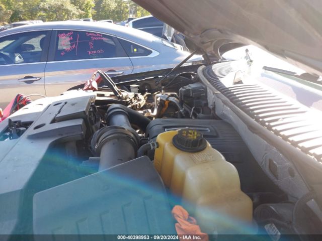5LMJJ2HT5FEJ12888 Lincoln Navigator