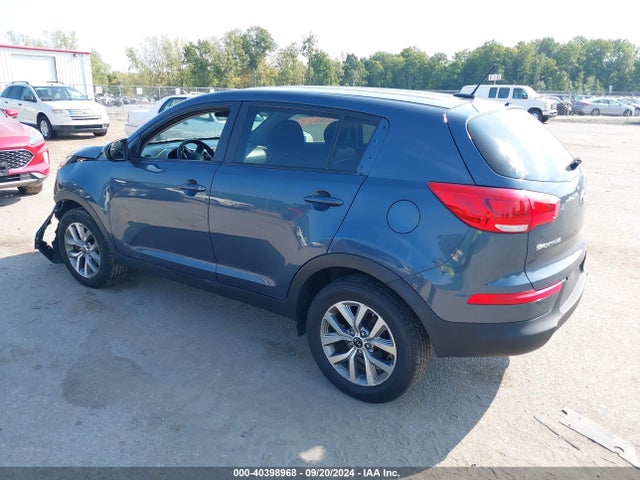 KIA Sportage Lx 2015 KNDPB3AC3F7707970 Image 3
