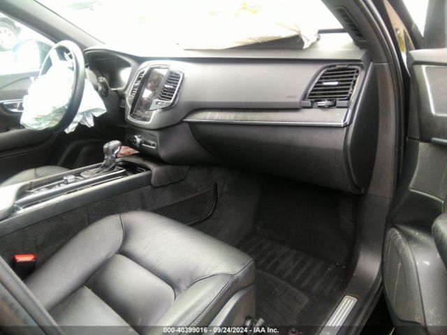 YV4A22PK6L1580531 Volvo Xc90 T6 Momentum 7 Passenger