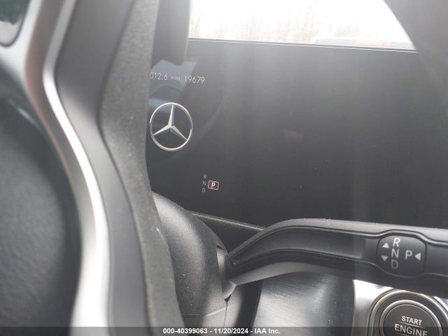 W1N4M4HB9LW035519 Mercedes-Benz Glb 250 4matic