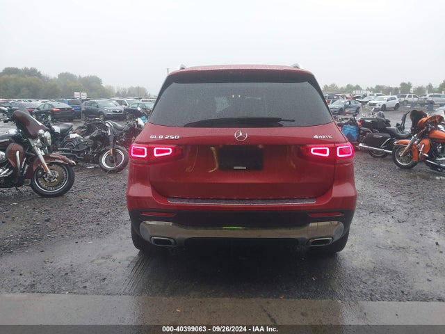 W1N4M4HB9LW035519 Mercedes-Benz Glb 250 4matic