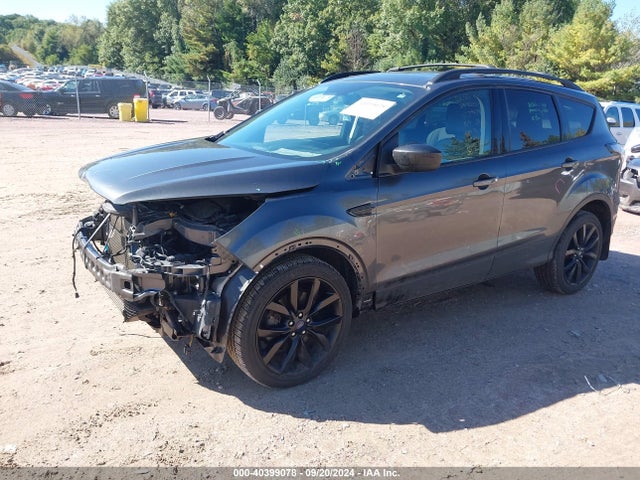 Ford ESCAPE SE 2017 1FMCU9G90HUE79479 Image 2