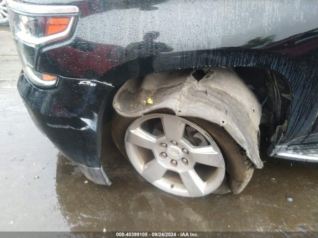 Chevrolet Suburban Premier 2017 1GNSCJKCXHR312158 Image 18