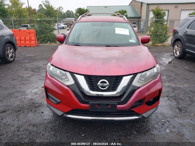 40399127 :رقم المزاد ، JN8AT2MT7HW383766 vin ، 2017 Nissan Rogue S مزاد بيع