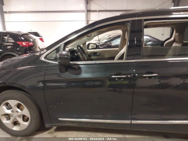 2C4RC1EG8HR634068 Chrysler Pacifica Touring-l Plus