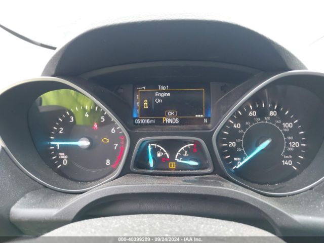 1FMCU0GD5HUC45533 Ford ESCAPE SE
