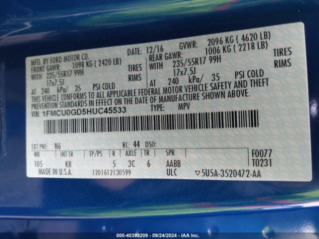 1FMCU0GD5HUC45533 Ford ESCAPE SE