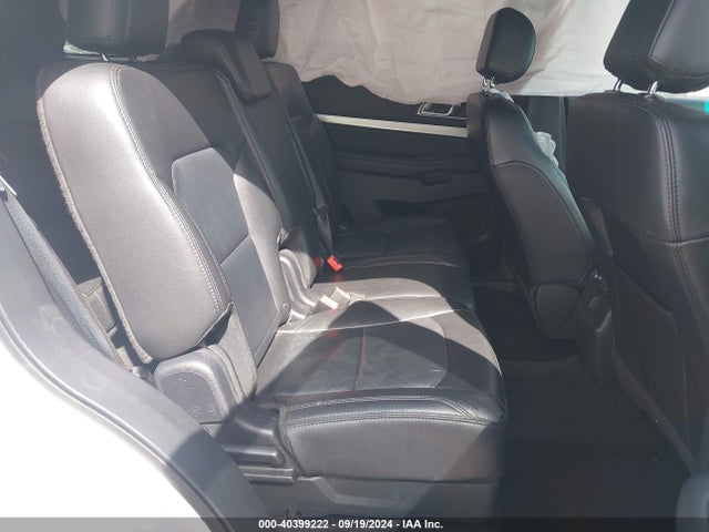 Ford EXPLORER XLT 2017 1FM5K8D83HGA84361 Image 8