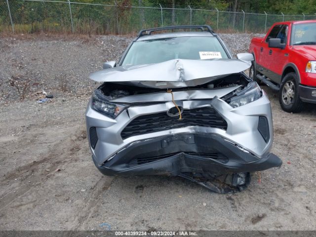 2T3G1RFV5KC048760 Toyota RAV4 LE