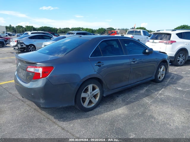Toyota CAMRY SE 2014 4T1BF1FK8EU812325 Image 4