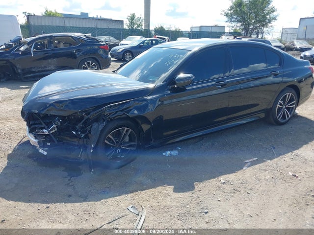 BMW 750 I Xdrive 2022 WBA7U2C01NCK63904 Image 2