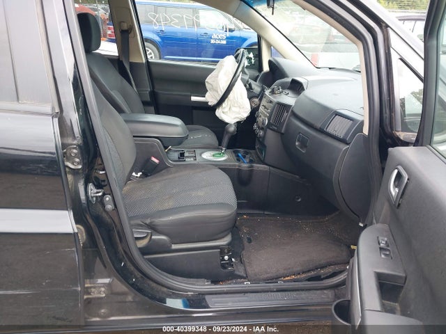 2011 MITSUBISHI ENDEAVOR 4A4JN2AS3BE026267 Photo 4