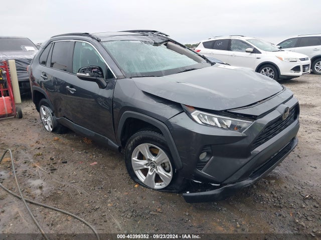 Toyota Rav4 Xle 2019 2T3W1RFV3KC032830 Image 1