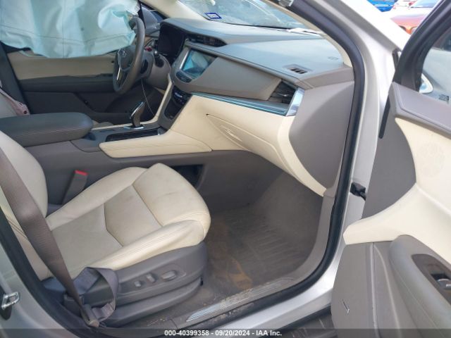 1GYKNBRS1HZ182030 Cadillac XT5 LUXURY