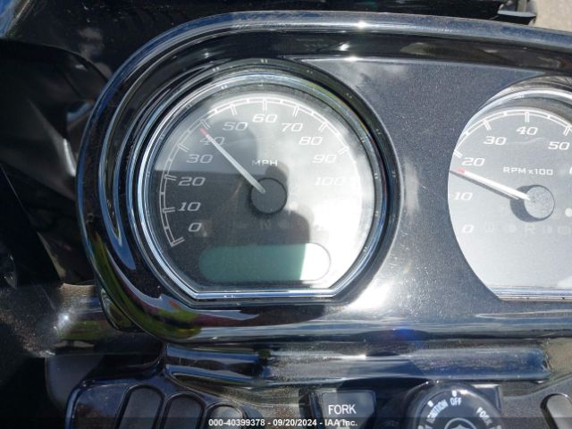 2022 HARLEY-DAVIDSON FLTRXST 1HD1ACL1XNB664114 Photo 6