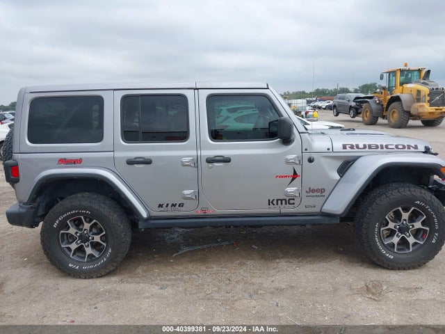 1C4HJXFG4JW119052 Jeep Wrangler Unlimited Rubicon 4x4
