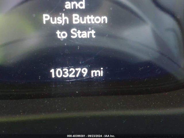 1C4HJXFG4JW119052 Jeep Wrangler Unlimited Rubicon 4x4