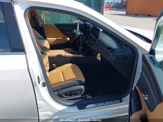 58ADZ1B11RU179467 Lexus ES 350