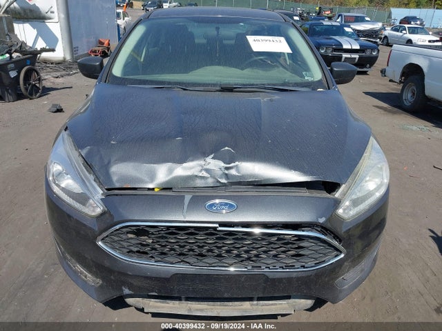 Ford FOCUS S 2017 1FADP3E21HL281430 Image 6