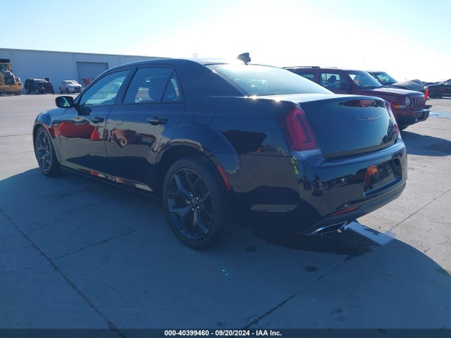 2C3CCABG9PH569587 Chrysler 300 300s