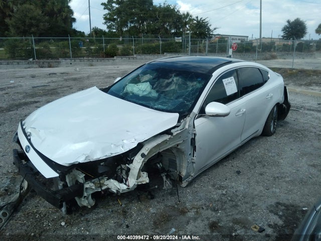 KNALC4J15H5087604 KIA Cadenza Limited