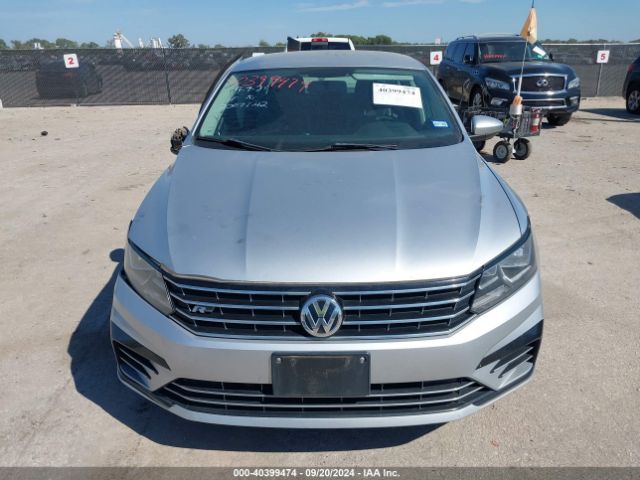 1VWAA7A34JC027461 Volkswagen Passat 2.0t R-line/2.0t S