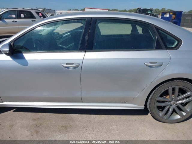 1VWAA7A34JC027461 Volkswagen Passat 2.0t R-line/2.0t S