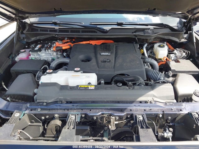 Toyota Sequoia Platinum 2024 7SVAAABA0RX027531 Image 10
