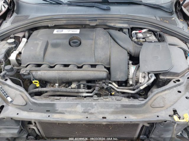 YV4902DZ3E2539202 Volvo Xc60 T6 R-design Platinum