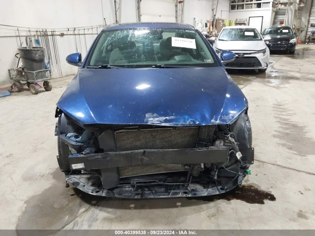 Hyundai Elantra Value Edition 2018 5NPD84LF2JH295642 Image 12