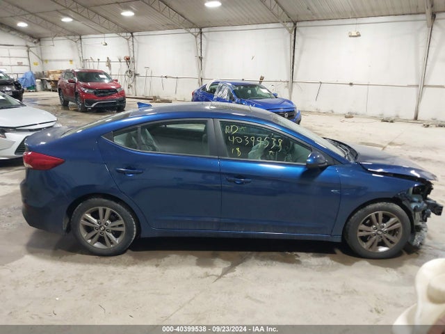 Hyundai Elantra Value Edition 2018 5NPD84LF2JH295642 Image 13
